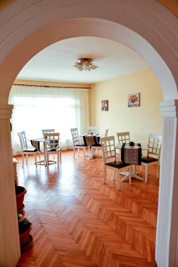 Pensiunea Vila Silva I Haţeg Dış mekan fotoğraf
